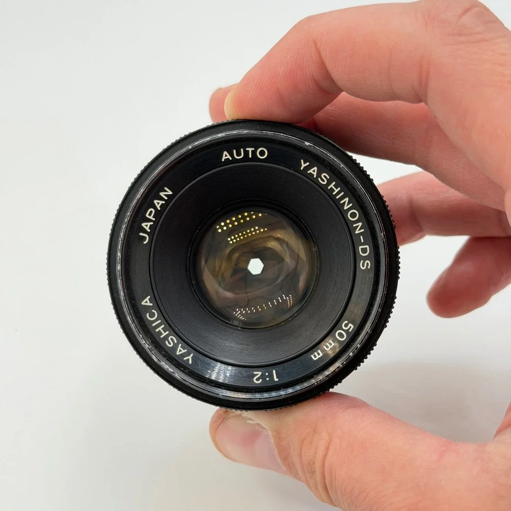 Yashica Auto Yashinon-DS 50mm f/2 M42 Screw Mount Prime Lens Japan Vintage
